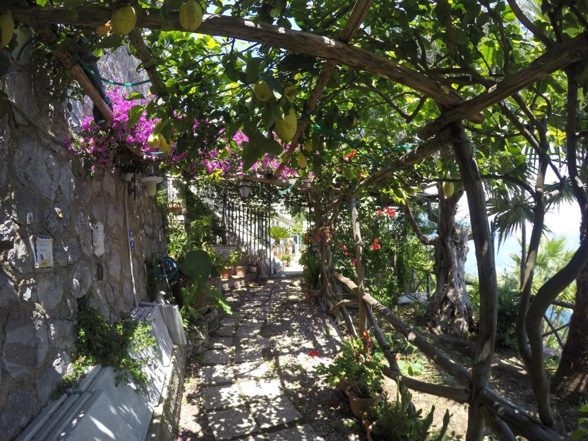 Casa Hermosa Amalfi Exterior photo